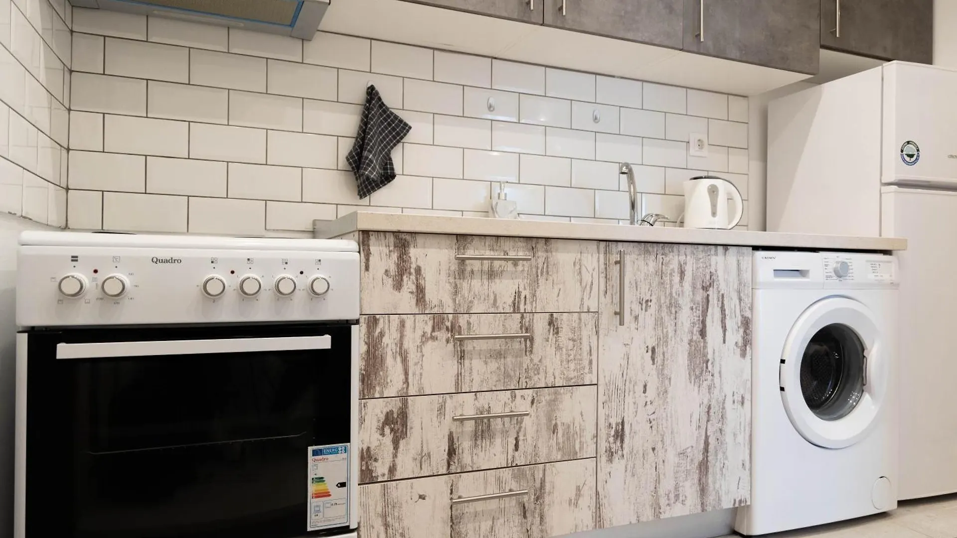 Skg Subway Apartments سالونيك اليونان