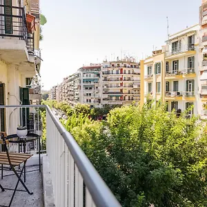 Family With Balcony Διαμέρισμα